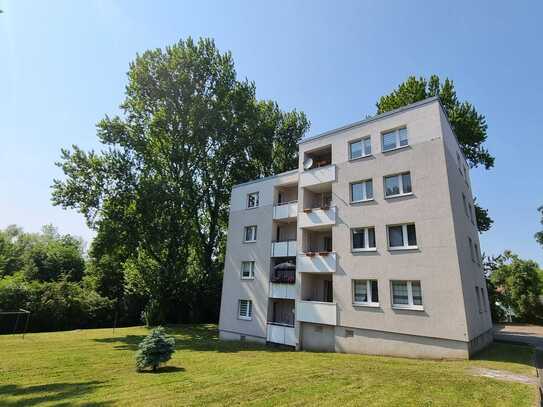 **Ihr neues Zuhause in Castrop: Charmante 3,5 Zimmer Wohnung mit Balkon!**