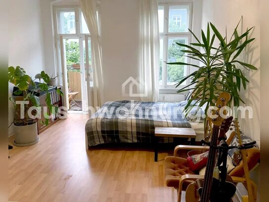 [TAUSCHWOHNUNG] Helle Wohnung in Neukölln mit Balkon