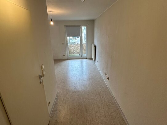 Schönes 1-ZKB Appartement mit Balkon und Stellplatz