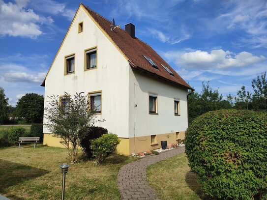 Freistehendes Haus in Muhr am See in traumhafter Ortsrandlage inmitten des fränkischen Seenlandes