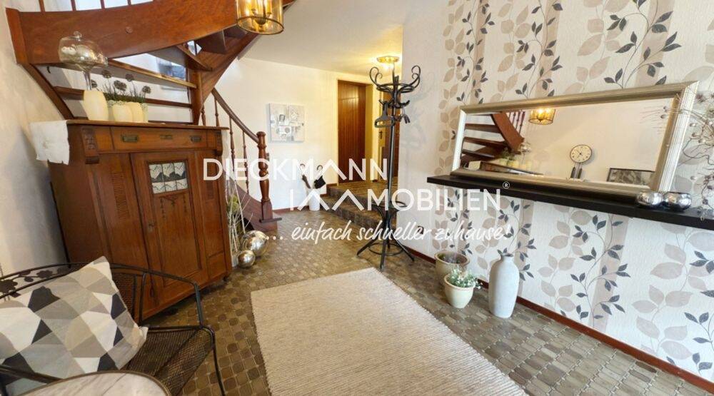 Wohnen am Waldrand: Großzügige Doppelhaushälfte mit Panoramablick in Hohenlimburg