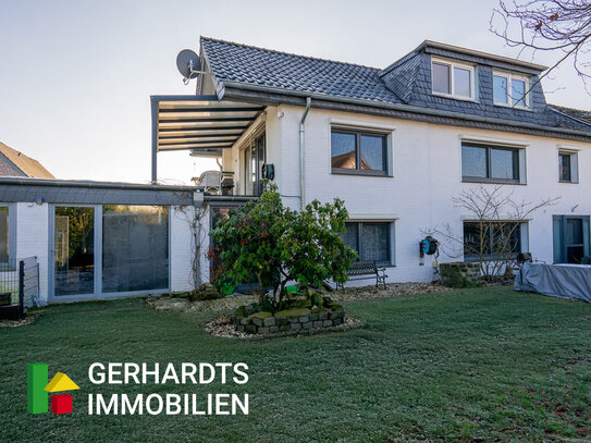 Ländlich wohnen, modern leben - Ihr perfektes Familienhaus in Grefrath! Ansehen!