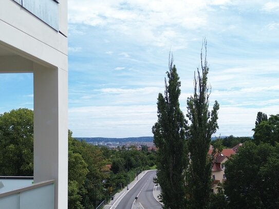 Einladung in unsere Musterwohnung - 4 Zimmer mit Weitblick, 2 Bäder, 2 Balkone