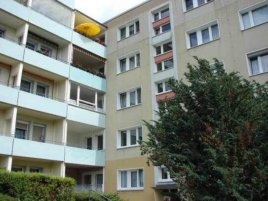 3-R-WE mit großem Balkon im Allende-Viertel