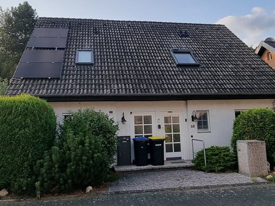 Seltenheit: Hauptwohnung in freistehendem Haus auf dem Brüser Berg mit Garten