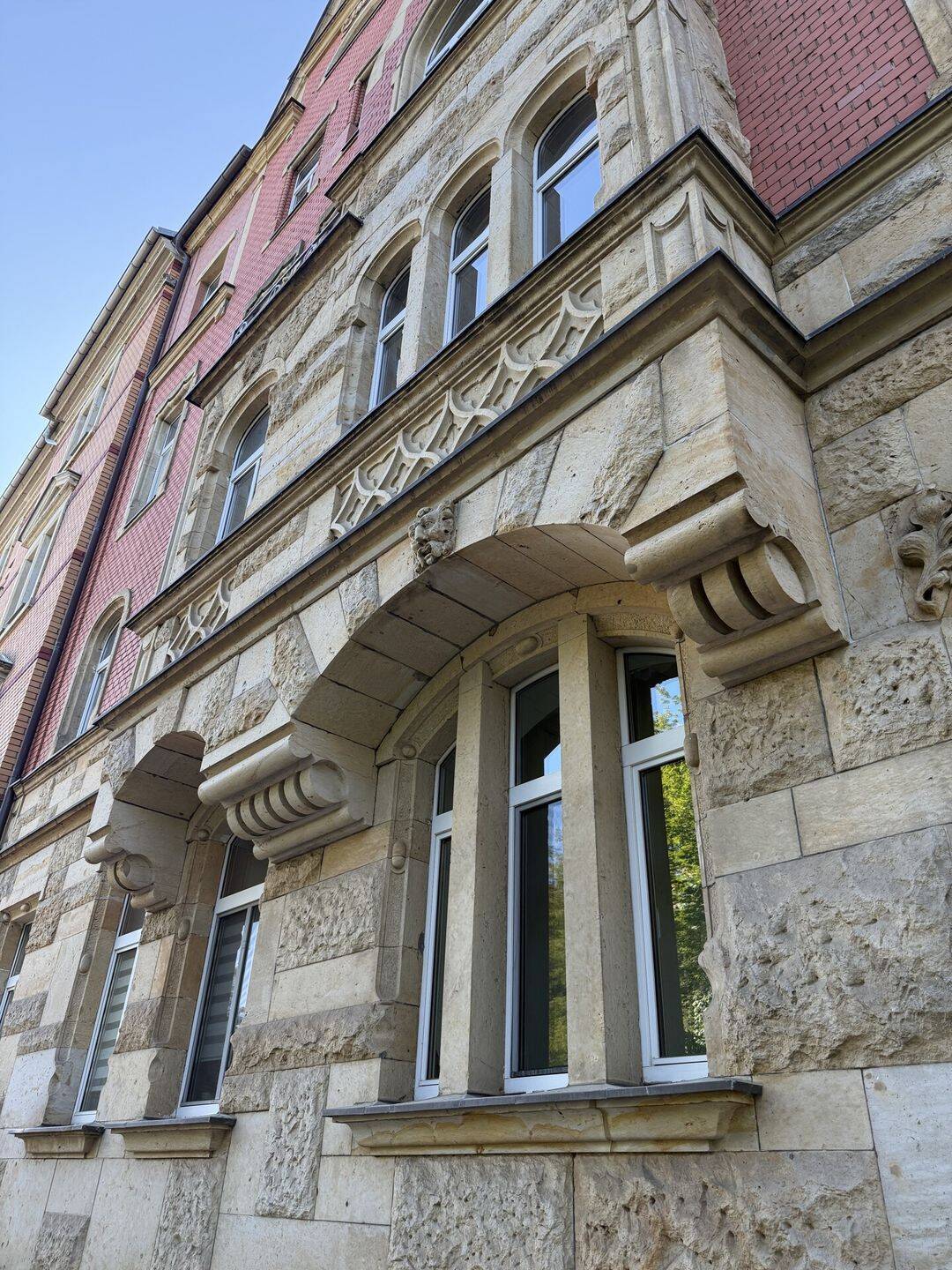 Mehrfamilienhaus in Alt-Löbtau - Dresden - zeitlose Baukunst mit prägnanter Fassade