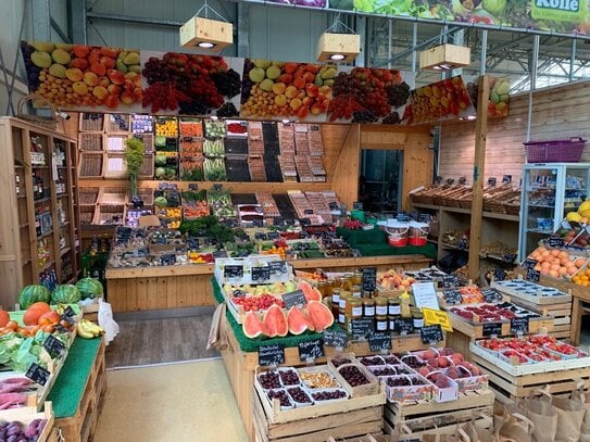 Gewerbefläche für Obst und Gemüse im Pflanzen-Kölle Gartencenter Hoppegarten