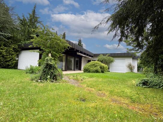 Freistehender Winkelbungalow in bevorzugter Wohnlage