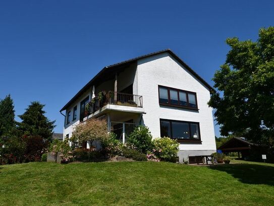 Schönes Haus in sehr ruhiger Lage direkt am Nehmser See