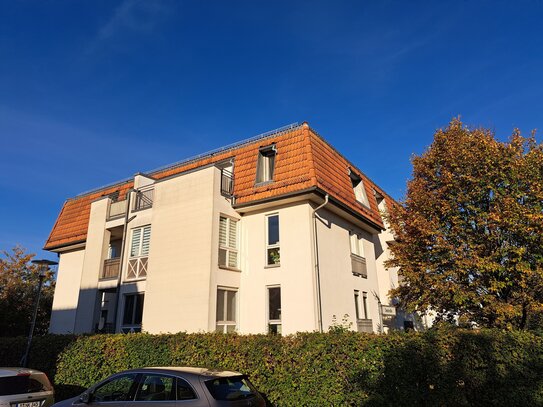 Dachgeschoßwohnung mit Südwest-Terrasse in Hönow bei Berlin