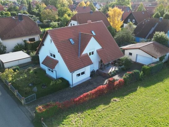 10 min bis Wernigerode- 2-Generationenhaus, Wfl. 240 m² -ruhig gelegen- Areal 700 m² + Doppelgarage!