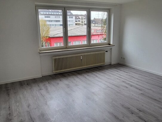 Schöne 1. Zimmer- Wohnung