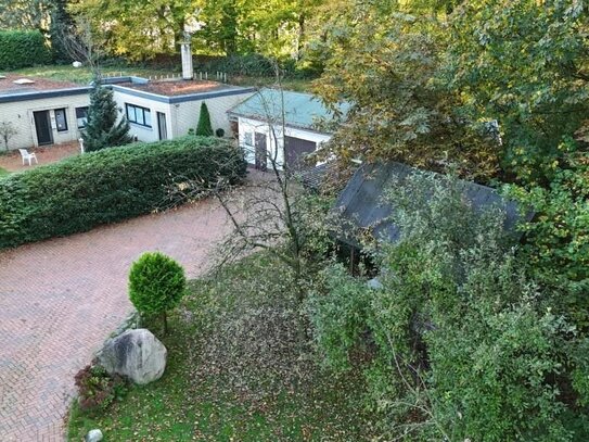 Käuferprovisionsfrei: Charmanter Bungalow mit Stil und Potenzial für Handwerker mit Nebengebäude in Ahlhorn - Ruhiges...