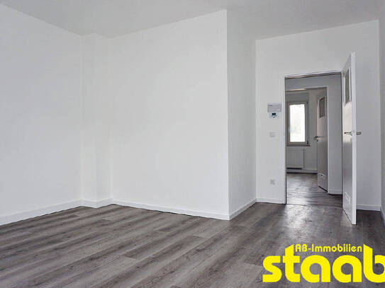 FRISCH SANIERTE 2-ZIMMERWOHNUNG *** AB-DAMM