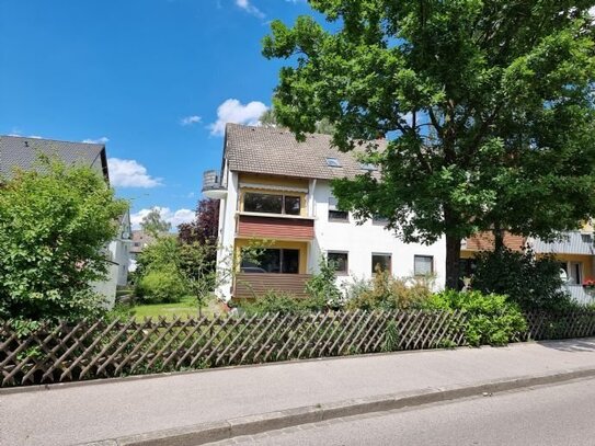 Renovierte 3-Zimmer-Wohnung mit Balkon im 1. OG, inkl. Einzelgarage in ruhiger Lage von Schwabach