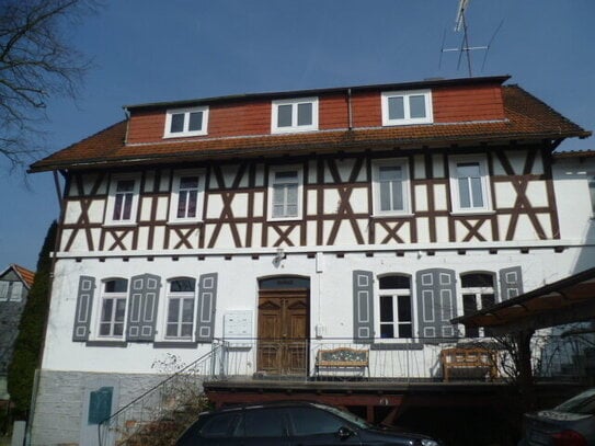 Freundliche 2 Zimmer Wohnung in toller Lage von Caldern, sofort frei