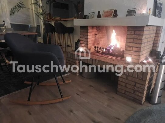 [TAUSCHWOHNUNG] Wunderschöne 2,5 Zimmer, offene Küche, Balkon und Kamin