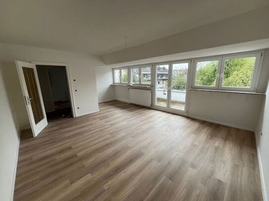 Schönes helles Apartment mit Balkon nähe Westfalenpark