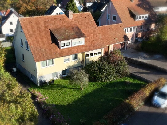 3-FAMILIENHAUS MIT GROSSEM GRUNDSTÜCK IN EINER TOP-LAGE