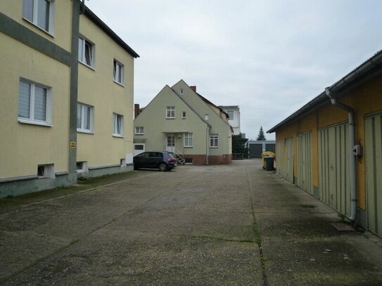 Familiengerechte 3-Raum-Wohnung, Schule und Kindergarten in der Nähe