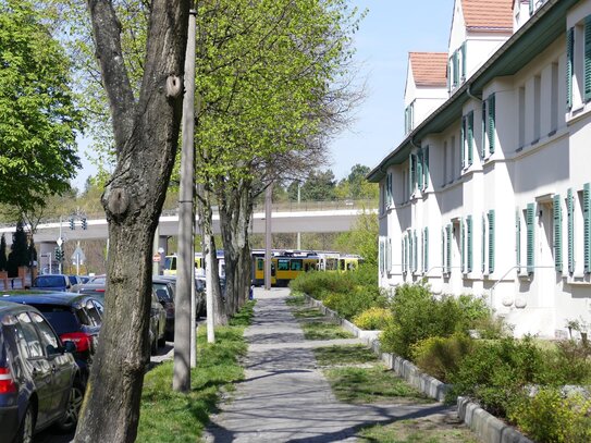 Vermietet in ruhiger und grüner Wohnlage, mit Gartenanteil zur Nutzung