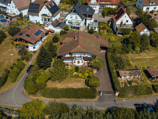 Gepflegtes 1-2 Familienhaus in ruhiger Lage