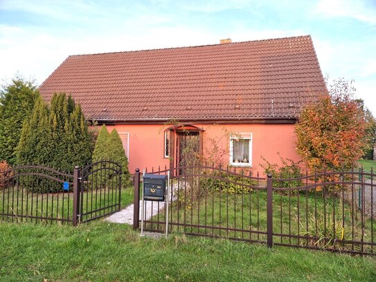 charmantes Einfamilienhaus in Leuenberg