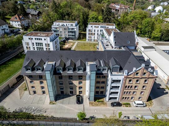 Sonnige 2-Zimmer-Wohnung mit großer Dachterrasse