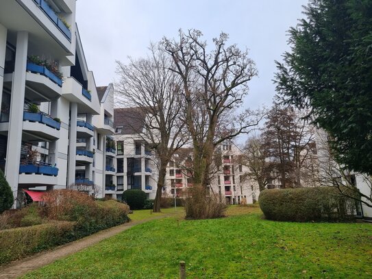 Sehr schöne 2 Zi. Wohnung Nähe Faberschloss und Faberpark