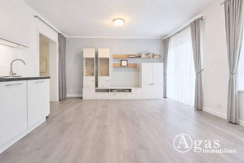 Helle 2-Zimmer-Wohnung mit Wohnküche, Abstellkammer und Fahrstuhl - Photo 1