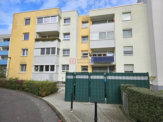 Top!! 4 Zimmer Wohnung mit Balkon, Einbauküche und Garage