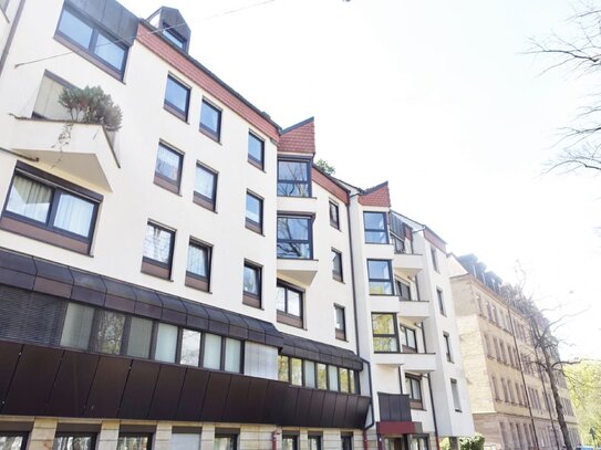 Praxis / Büro (119 m²) 5,5 Zimmer, Küche, WC, Dusche und Tiefgarage in Toplage Nürnberg Nord