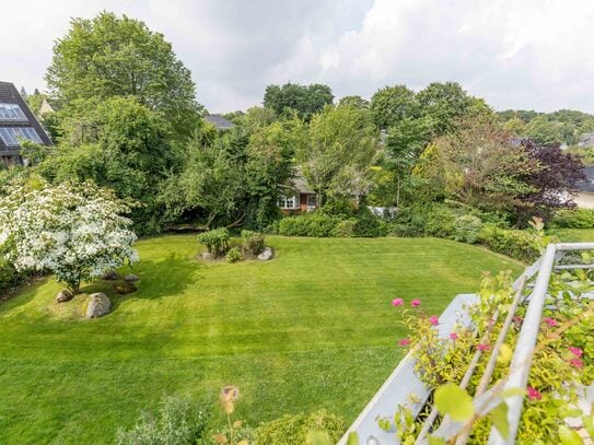 Penthouse in Flensburg-Solitüde: Exklusives Wohnen in bester Lage mit Teil-Wasserblick