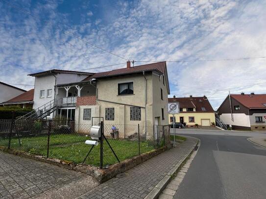 Großzügiges Wohnhaus mit Garten und viel Potenzial in Illingen-Hüttigweiler