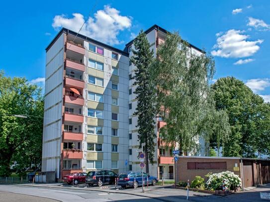 Modernisierte 4-Zimmer-Wohnung in Wuppertal Barmen