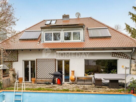 Idyllisches Einfamilienhaus mit vielfältigen Annehmlichkeiten, Sauna, Kamin und Garten