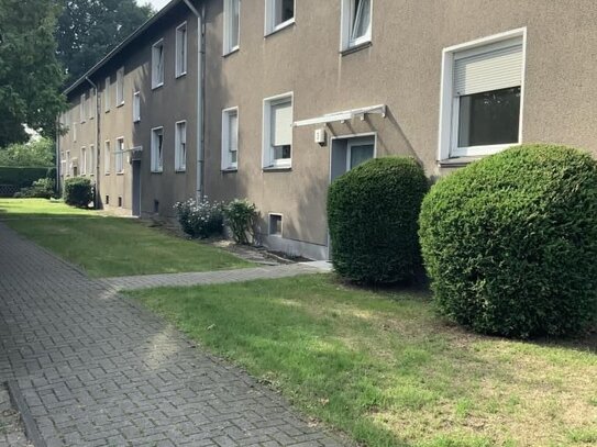 Renovierte 3-Zimmer-Wohnung in ruhigem 4-Parteien Haus