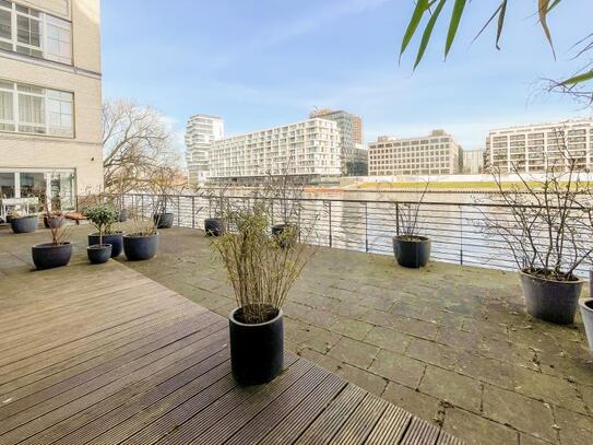 WOHNEN DIREKT AN DER SPREE MIT WASSERBLICK IN DENKMALGESCHÜTZTEM LOFTGEBÄUDE