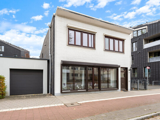 Historisches Haus mit modernen Möglichkeiten - Wohnen, Arbeiten, Leben