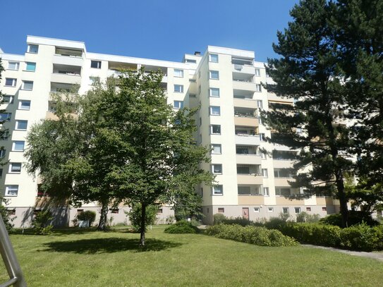 Schöne Wohnung mit herrlichem Südbalkon (keine Käuferprovision)