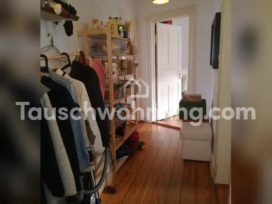 [TAUSCHWOHNUNG] 2 Zimmer Altbauwohnung mit Balkon