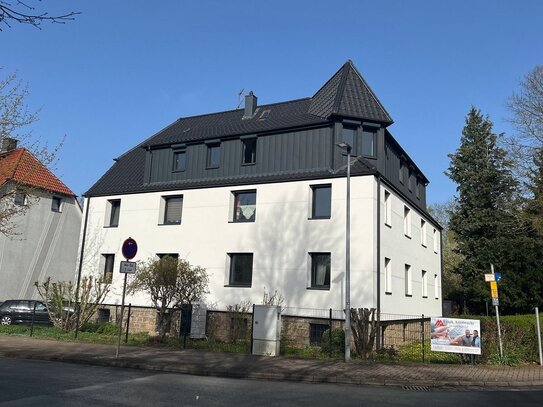 hochwertig sanierte Dachgeschosswohnung in Seesen zu vermieten.