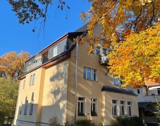 Maisonette-Wohnung mit 2 Balkonen, 3 Zimmer mit Parkettboden in Dresden- Klotzsche