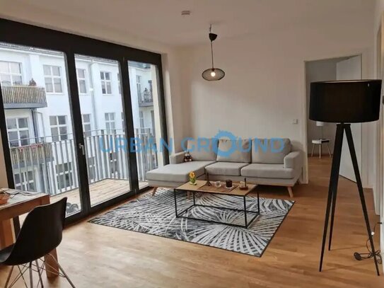 Möbliert 2 -Zimmer-Wohnung mit Balkon in "Embassy" - Mitte