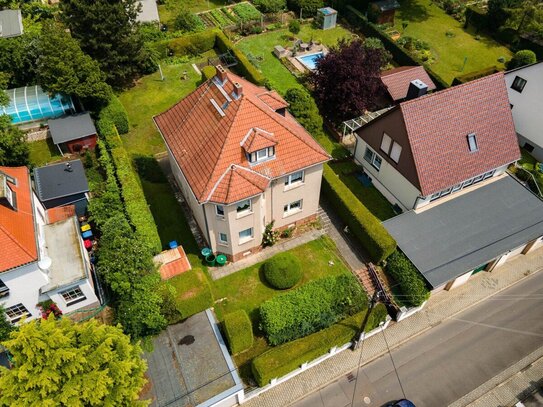 Charmantes Zweifamilienhaus mit Garten und Garage | Einliegerwohnung | Mehrgenerationenhaus