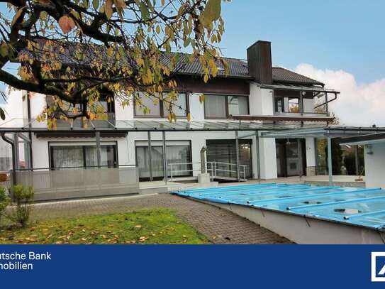 Tolles Zwei-Generationen-Doppelhaus mit Pool in Niederalteich