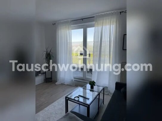 [TAUSCHWOHNUNG] Tausche günstige und sehr schöne 2-Zi. Wohnung mit Balkon