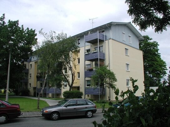 2 Zimmerwohnung mit Balkon in Nürnberg,! EBK kann abgelöst werden!