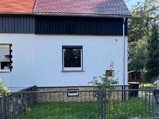 ** DIREKT AN DER DRESDNER HEIDE ** Doppelhaushälfte in Großerkmannsdorf