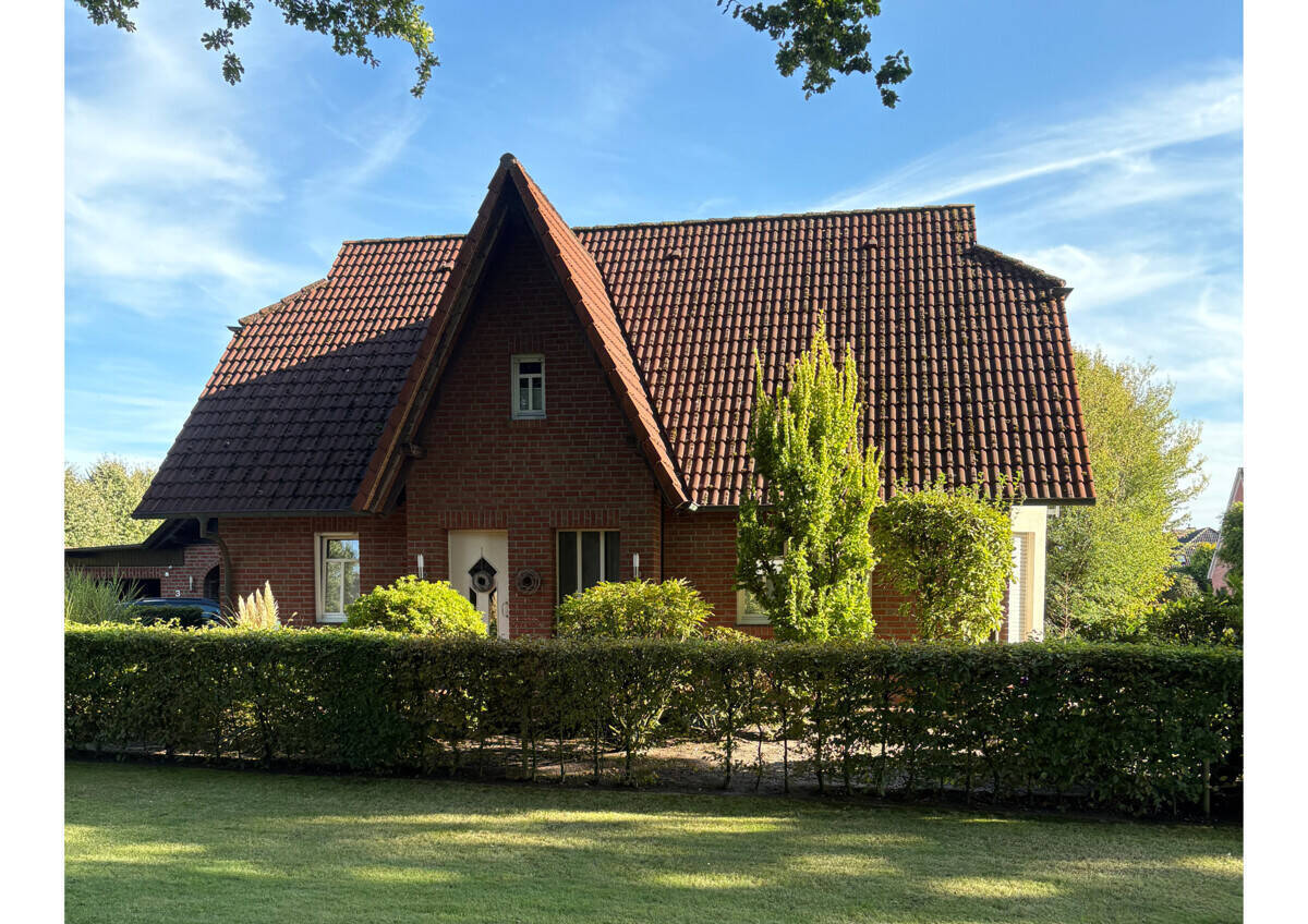 Real Estate Title Image Background